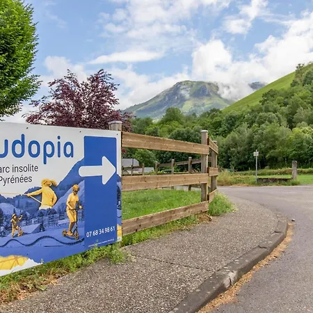 Au Nid Du Gypaete Oiseau Local Lägenhet